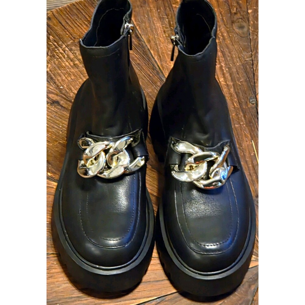 Steve Madden Women's Cleo Chain Lug Sole Chelsea Boots - Size 9M